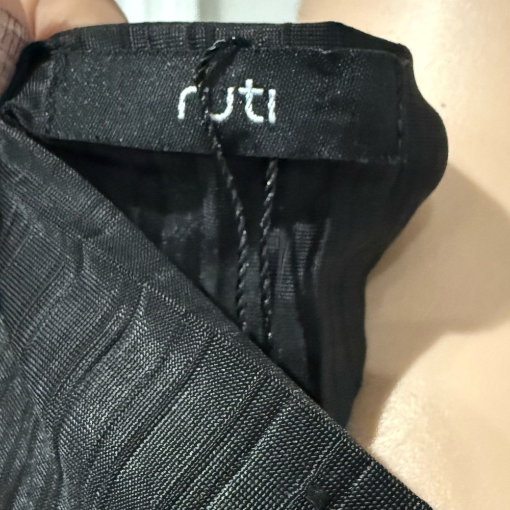 RUTI DRAPED PLEATED MAXI DRESS. - Picture 6 of 8